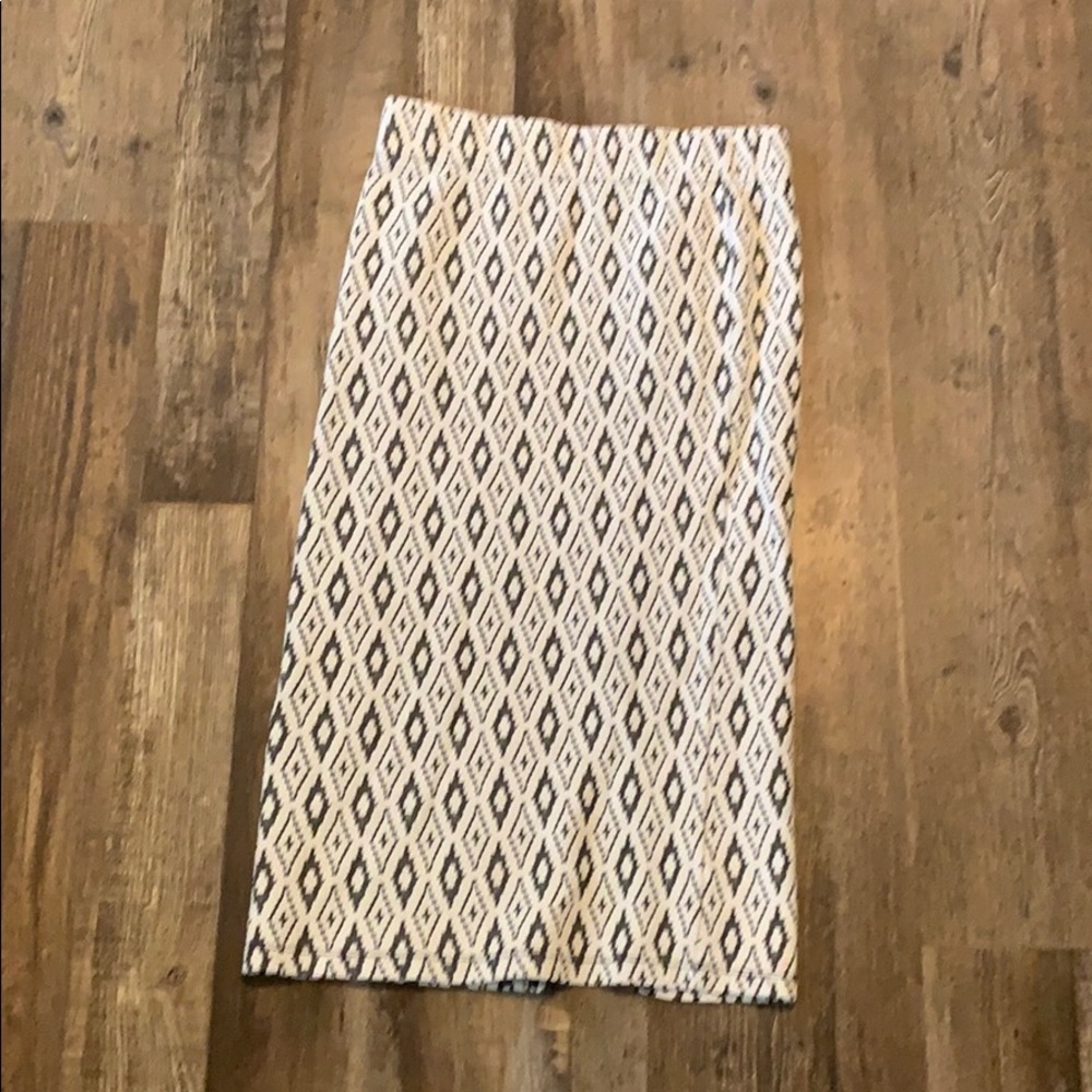 Pencil skirt